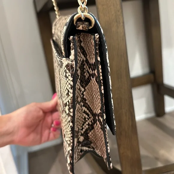 A New Day Snakeskin print handbag and matching wallet! - Picture 6 of 12